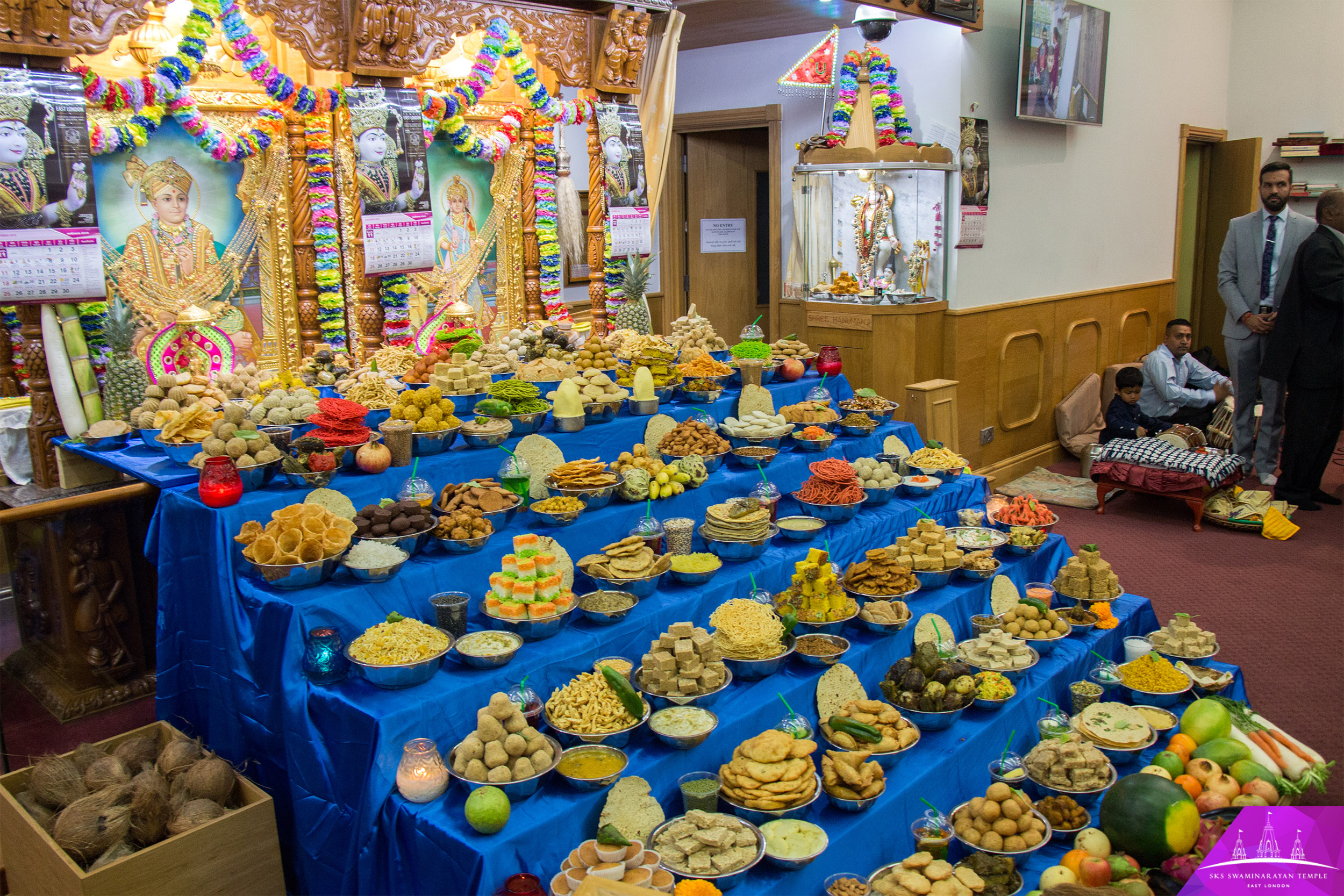 ©1987-2017 SKS Swaminarayan Temple East London